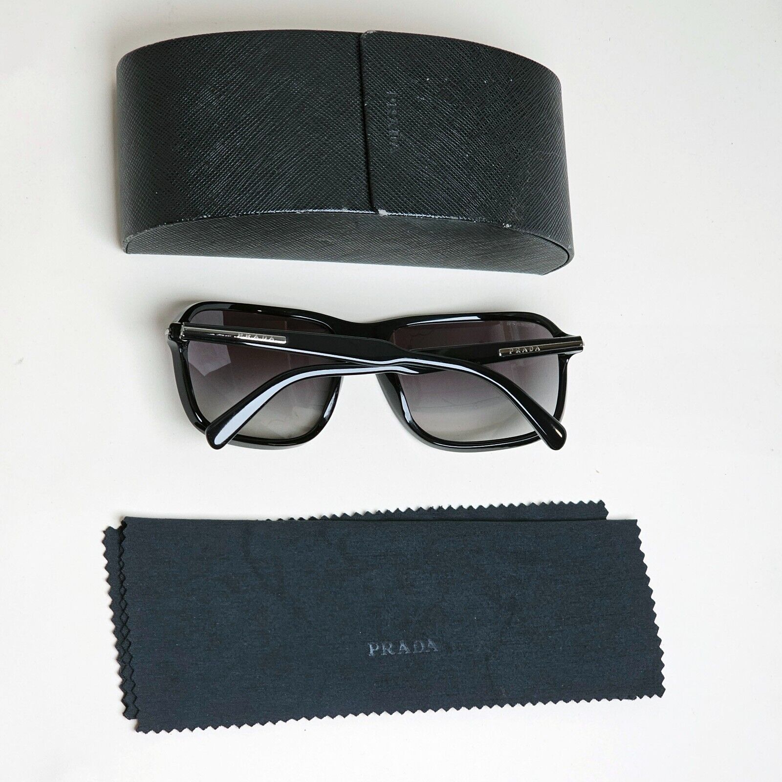 Prada Sunglasses 2011 Vintage Black Navigator Grey PR02NS SPR 02N 1AB-3M1 060125