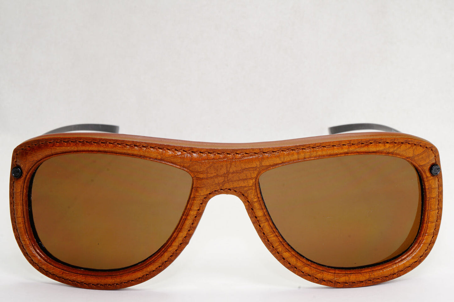Gucci Sunglasses 1999 Vintage Rare Leather Brown Pilot GG 1736/N/S 7N7 130224