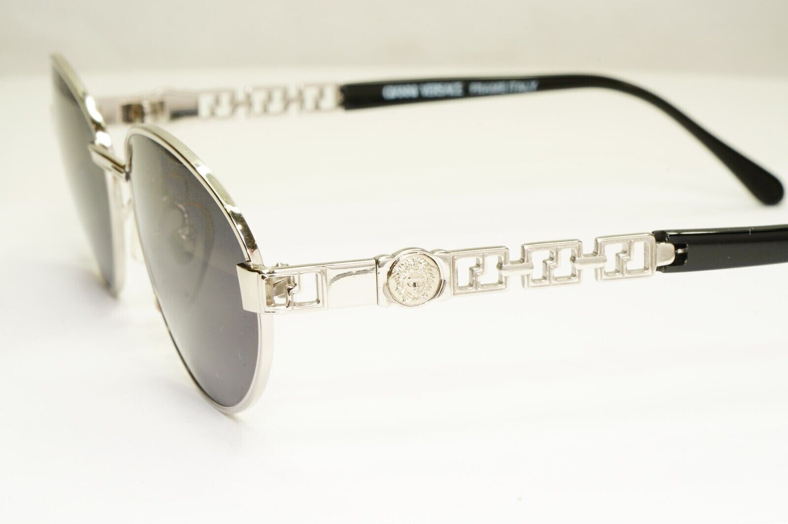 Gianni Versace 1995 Vintage Silver Medusa Oval Black Sunglasses MOD G42 COL 26M