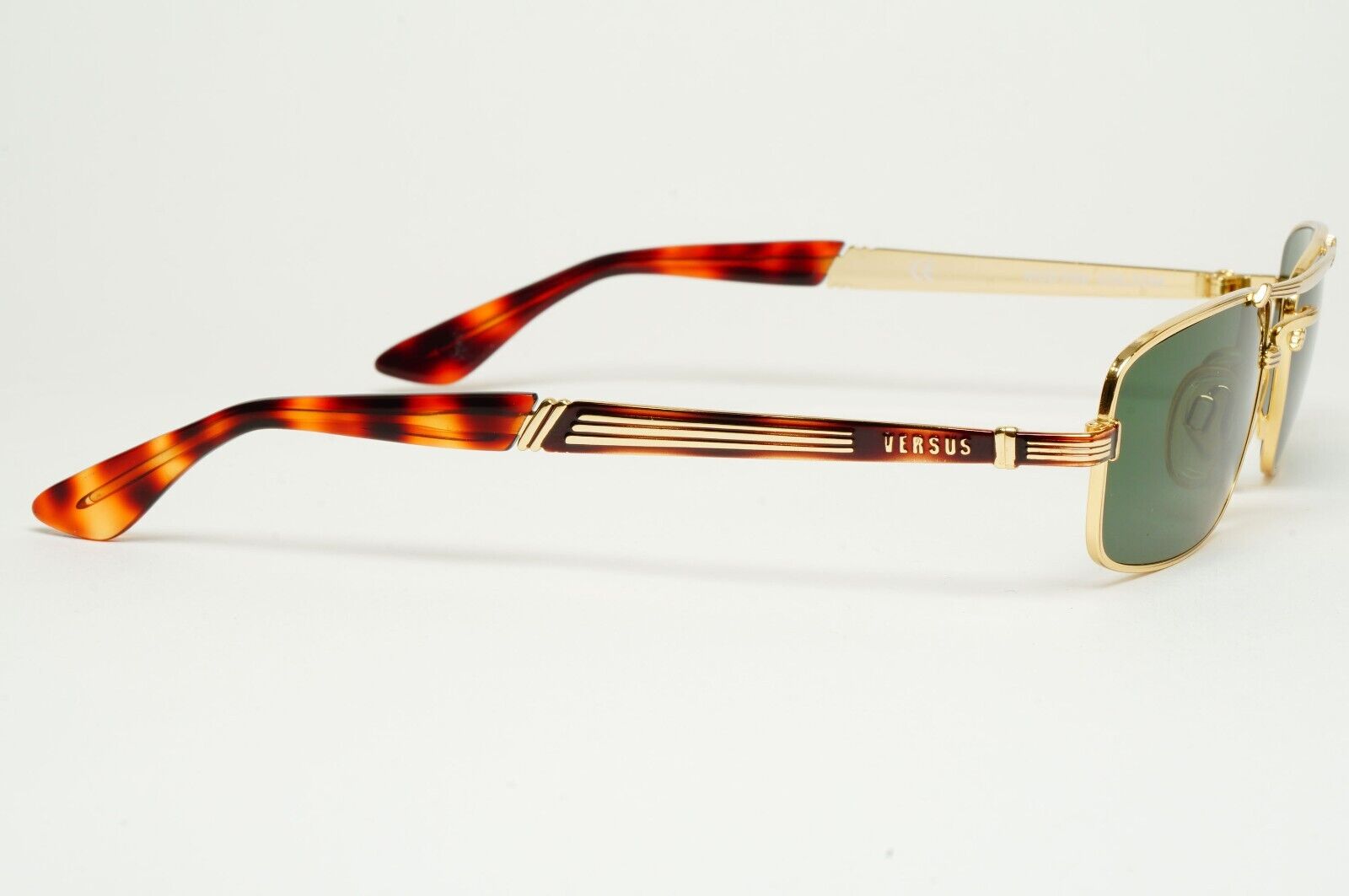Versus Sunglasses 1996 by Gianni Versace Vintage Rectangle Green MOD F06 COL 32M