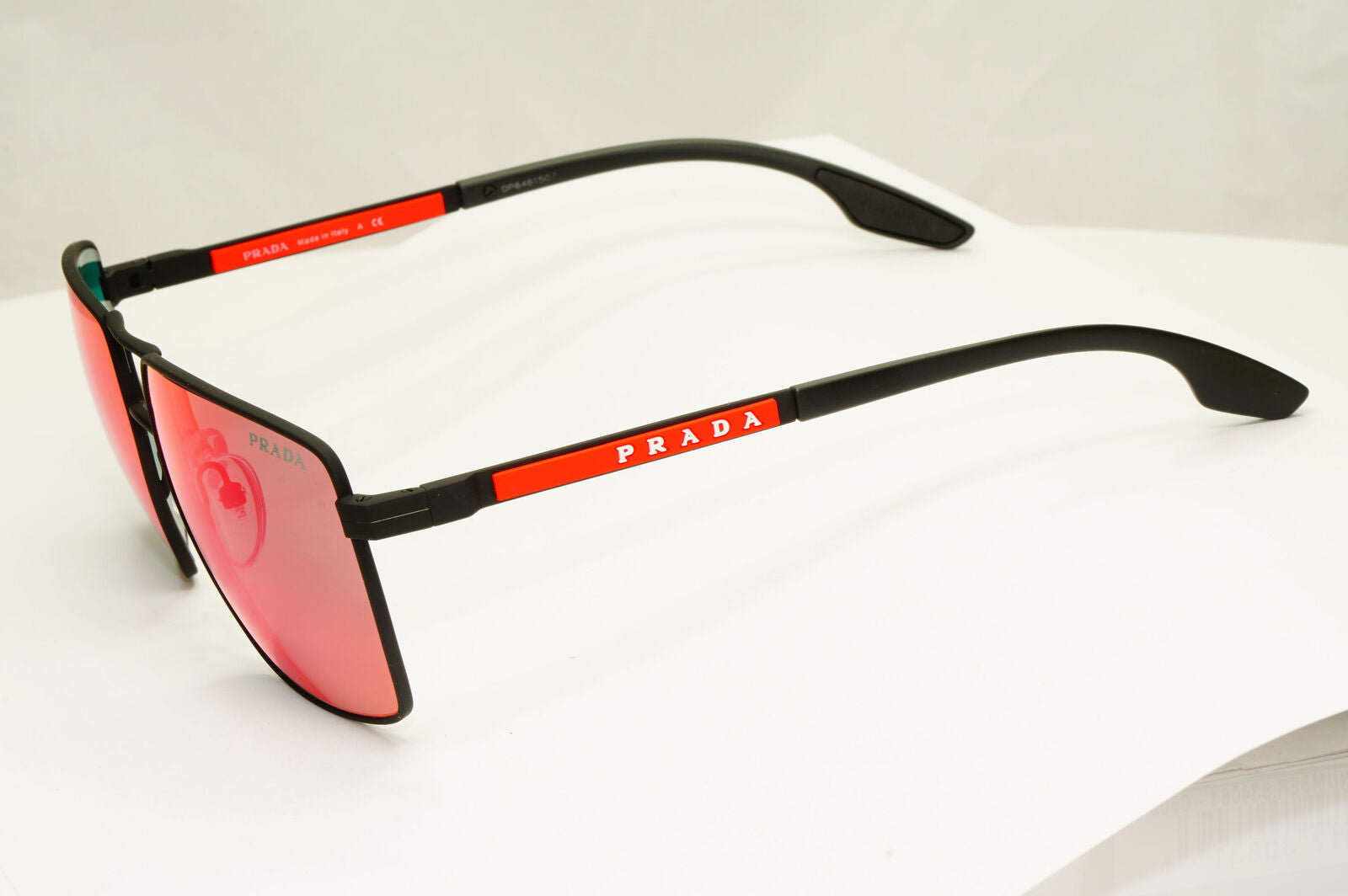 Prada Black Mirror Chameleon Sunglasses Square Red Blue SPS 50W PS50WS DG0-08F