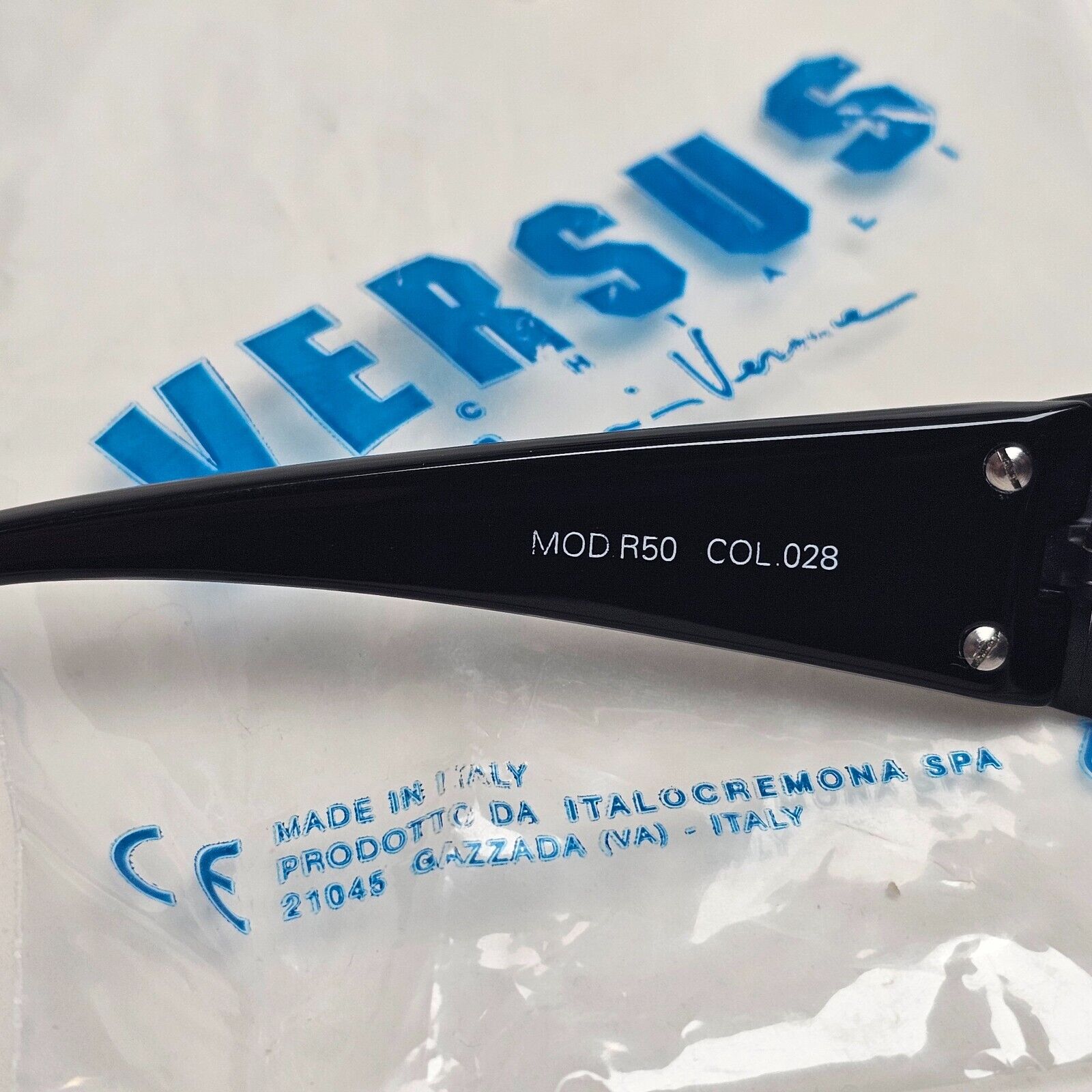 Versus Sunglasses 1996 by Gianni Versace Vintage Black Grey MOD R50 COL 028