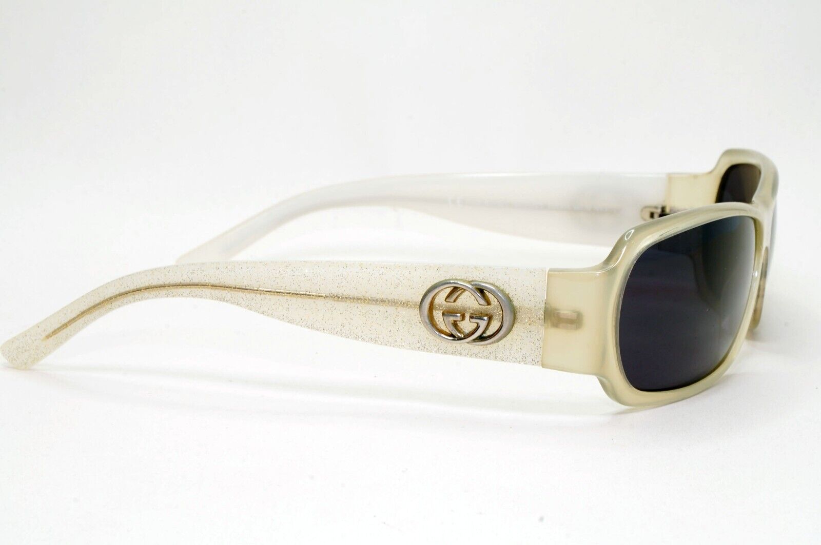 Gucci Sunglasses 2005 Vintage Cream White Black Unisex GG 2935/S EOODA 041124