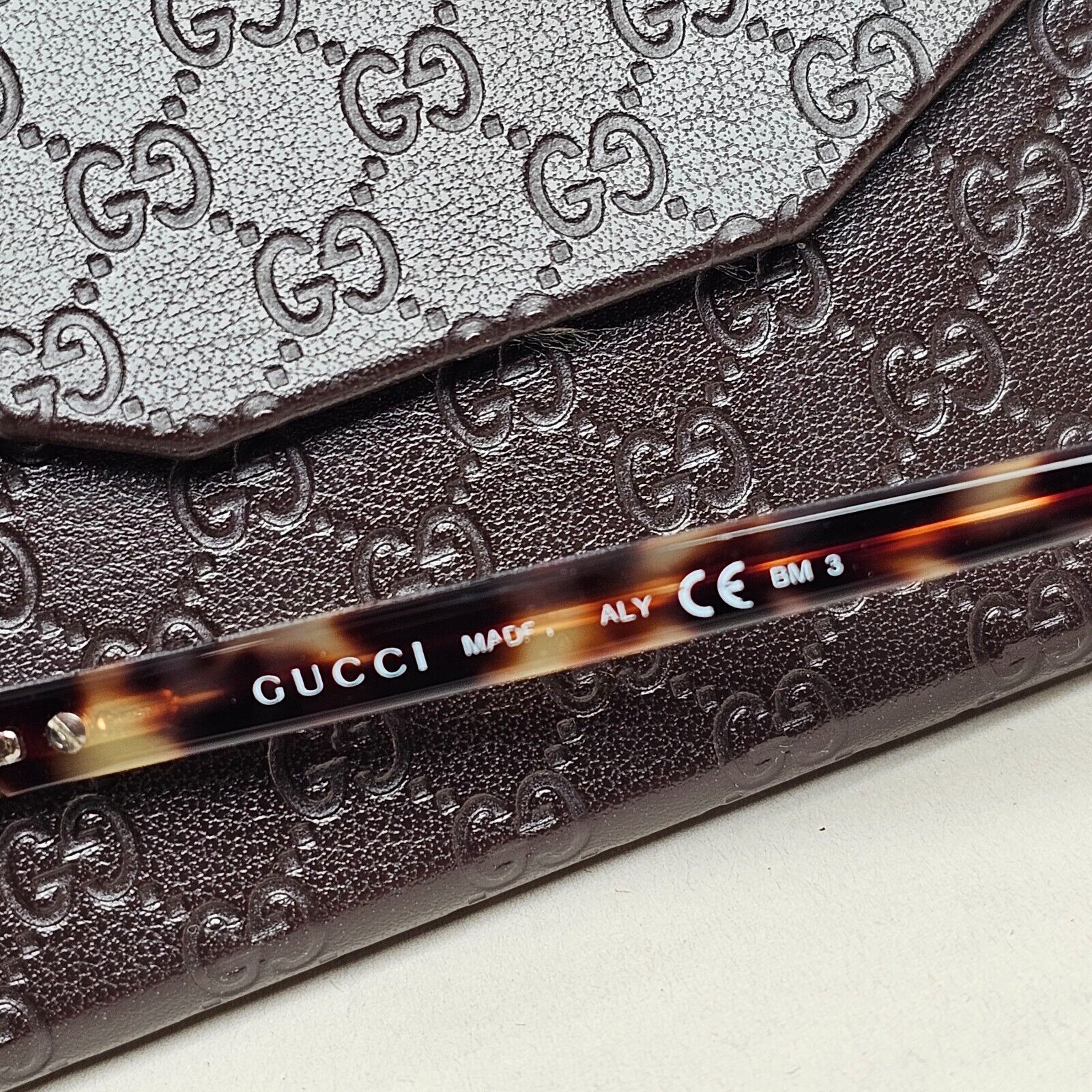 Gucci Sunglasses 2011 Vintage Pilot Brown Grey Unisex GG 2220/S W04HA 060125