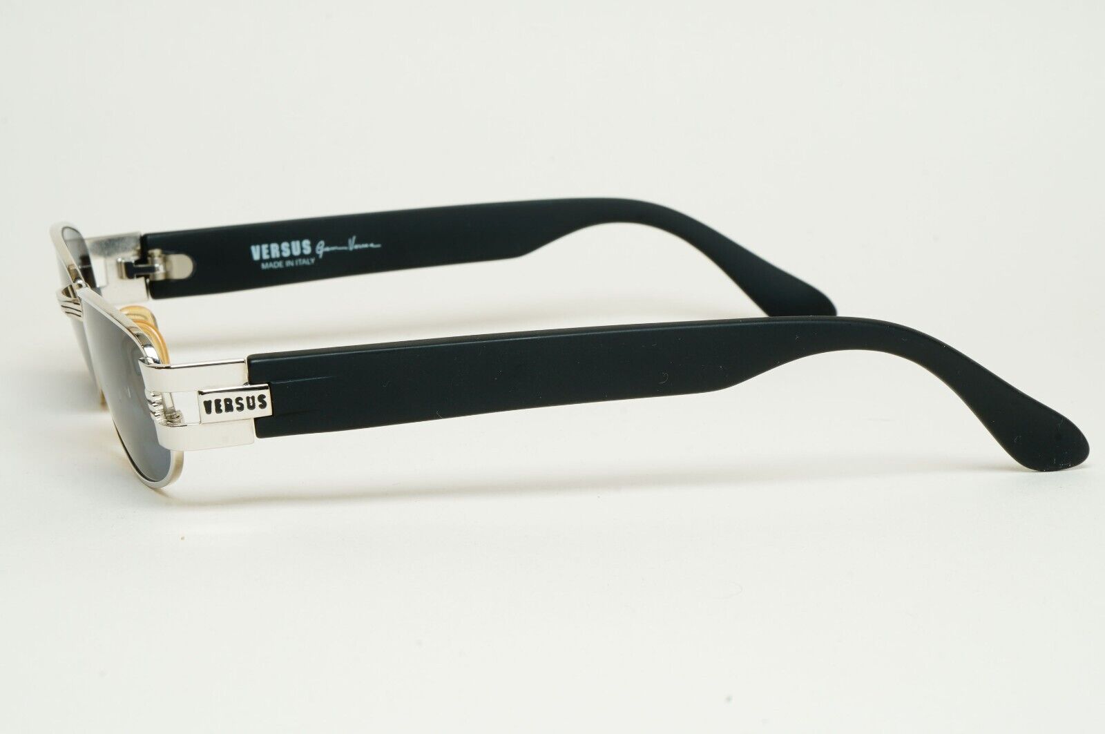 Versus Sunglasses 1996 by Gianni Versace Vintage Silver Black MOD F31 COL 12M