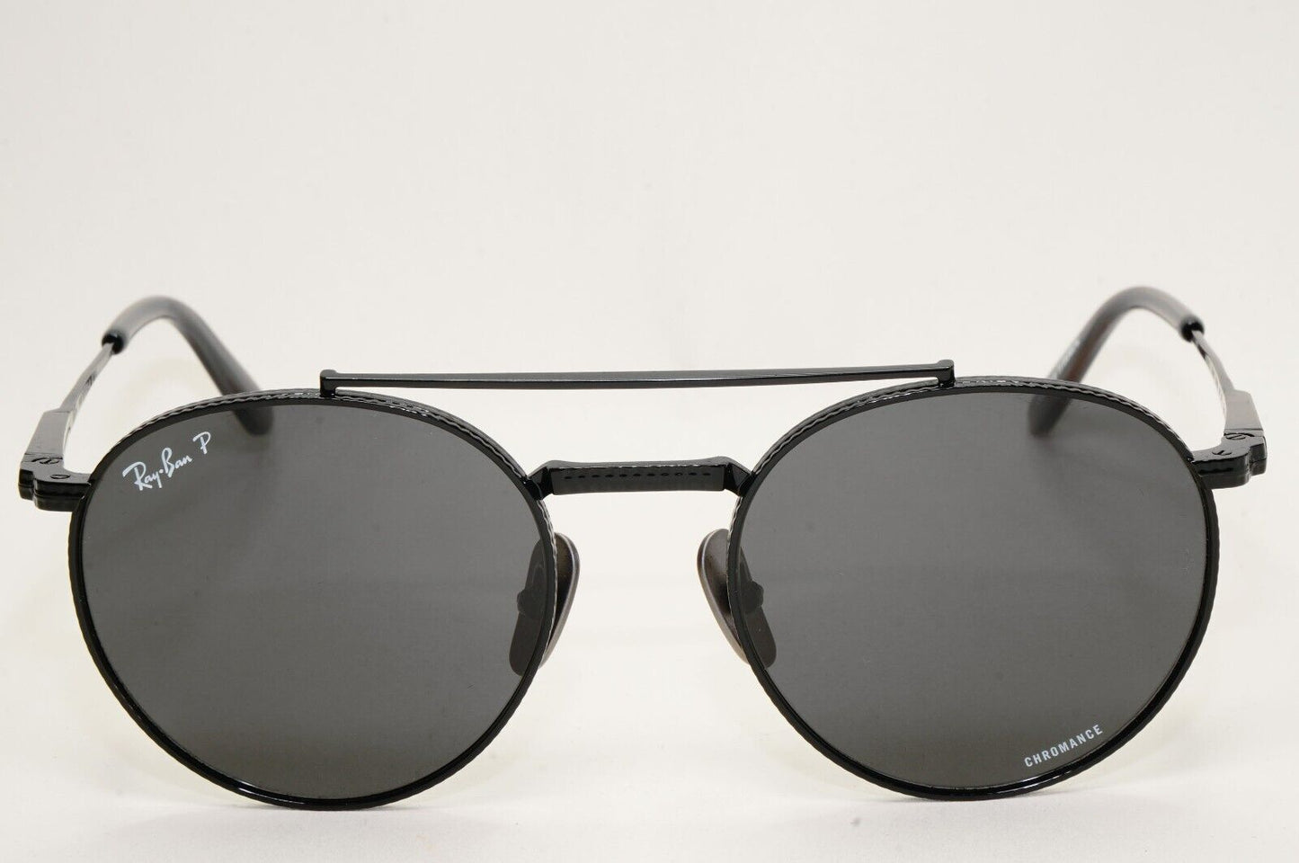 Ray-Ban Sunglasses Round II Titanium Polarised Black RB 8237 3141/K8 53mm