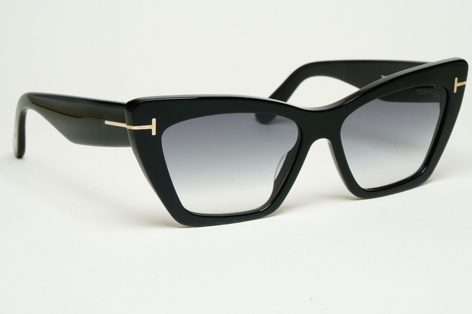 Tom Ford Sunglasses Wyatt Black Grey Gradient Thick Cat Eye FT0871 TF 871 01B