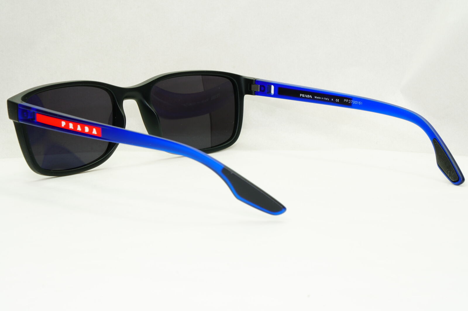 Prada Sunglasses Black Blue Square Rectangle PS09OV VPS 09O 15C-1O1 55mm 080623