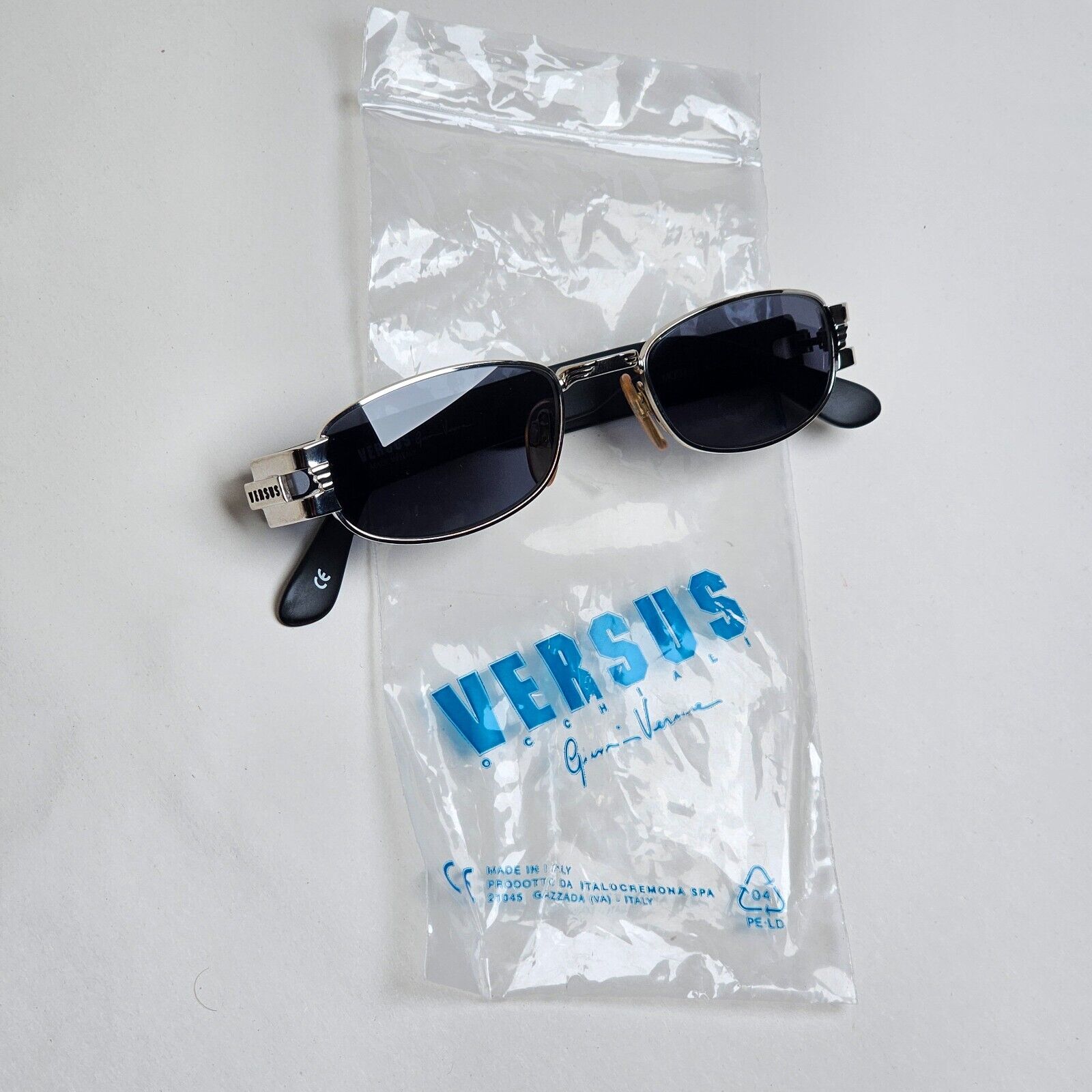 Versus Sunglasses 1996 by Gianni Versace Vintage Silver Black MOD F31 COL 12M