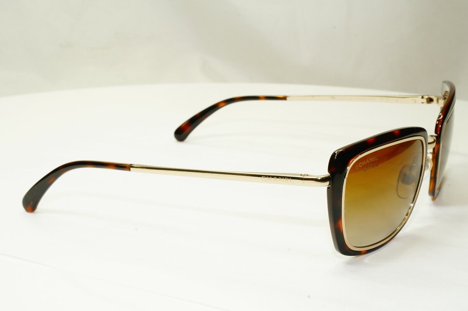 Authentic CHANEL Polarized Sunglasses Gold Brown Havana Model 5203 395/S9 27490