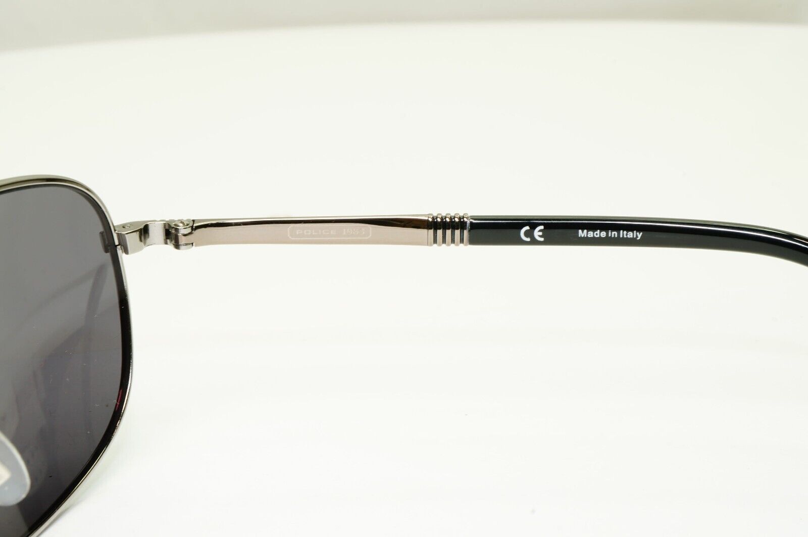 Police Silver Black Sunglasses Pilot Brow Bar Origins 45 SPL D44 COL 0508 62mm