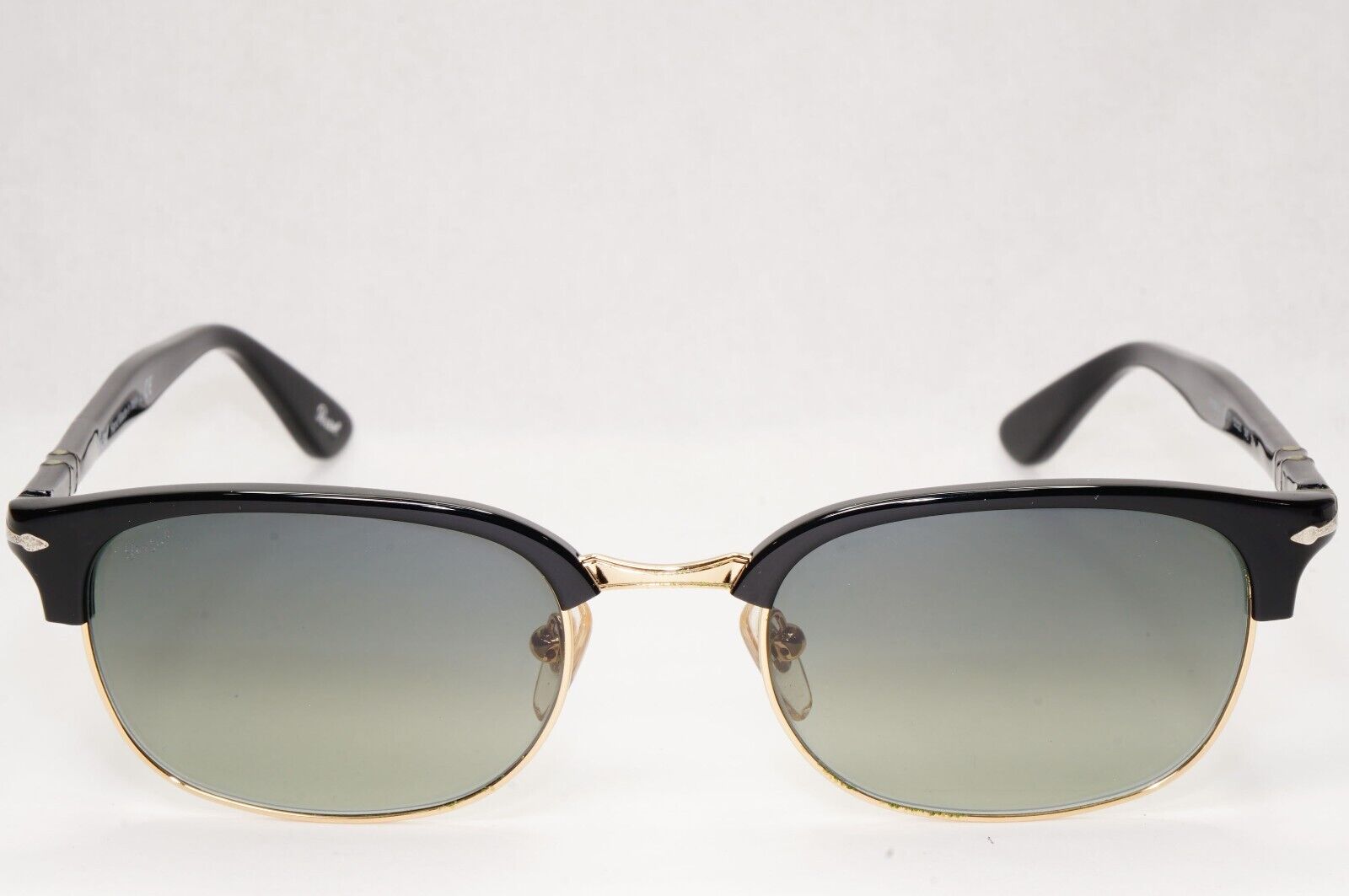 Persol Sunglasses 2015 Black Grey Gradient Rectangle Vintage 8139-S 95/71 52mm
