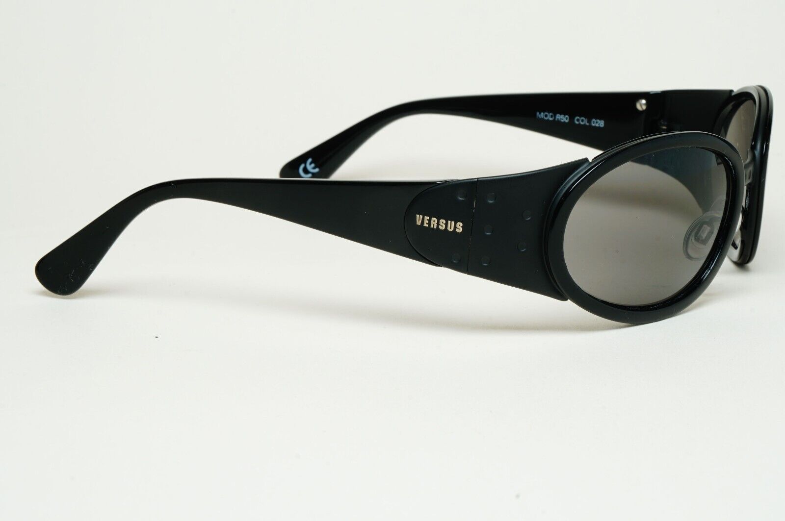 Versus Sunglasses 1996 by Gianni Versace Vintage Black Grey MOD R50 COL 028