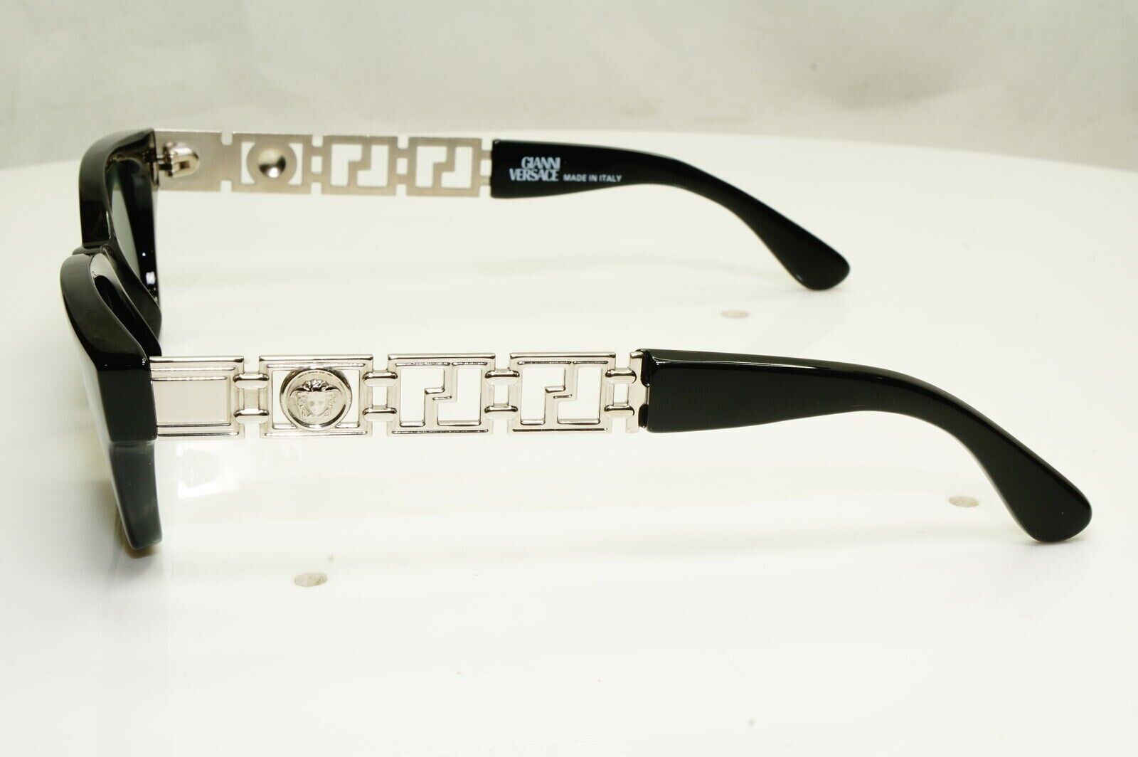Gianni Versace 1996 Unisex Vintage Silver Medusa Sunglasses MOD 467 COL N52