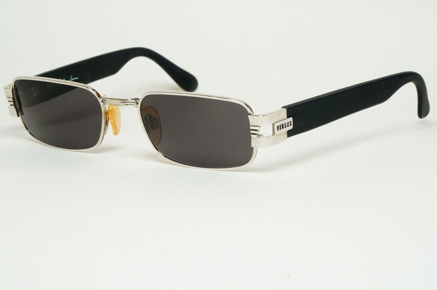 Versus Sunglasses 1996 by Gianni Versace Vintage Silver Black MOD F32 COL 12M