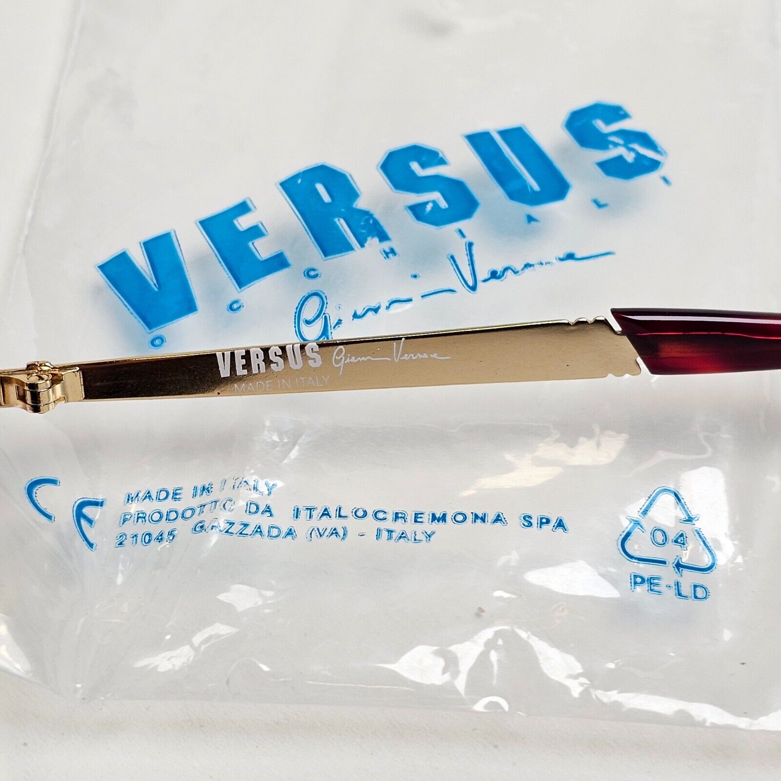 Versus Sunglasses 1996 by Gianni Versace Vintage Navigator Gold MOD F04 COL 34M