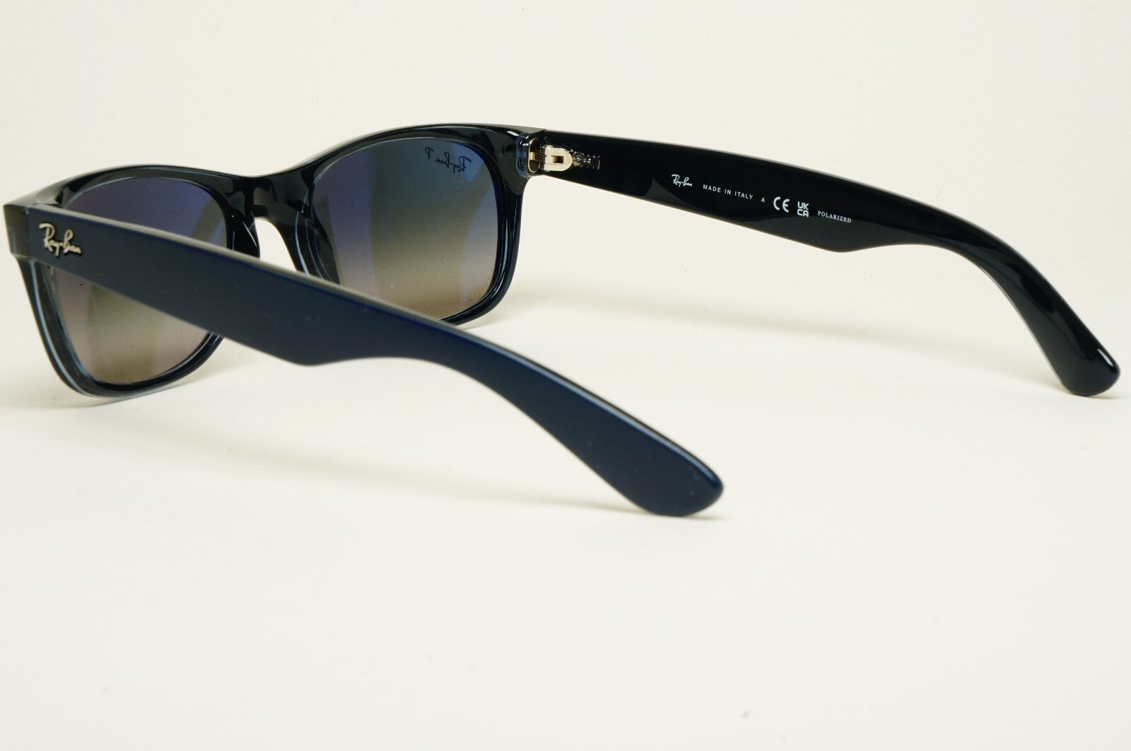 Ray-Ban Sunglasses Polarised New Wayfarer Blue Graident RB 2132 6607/78 52mm