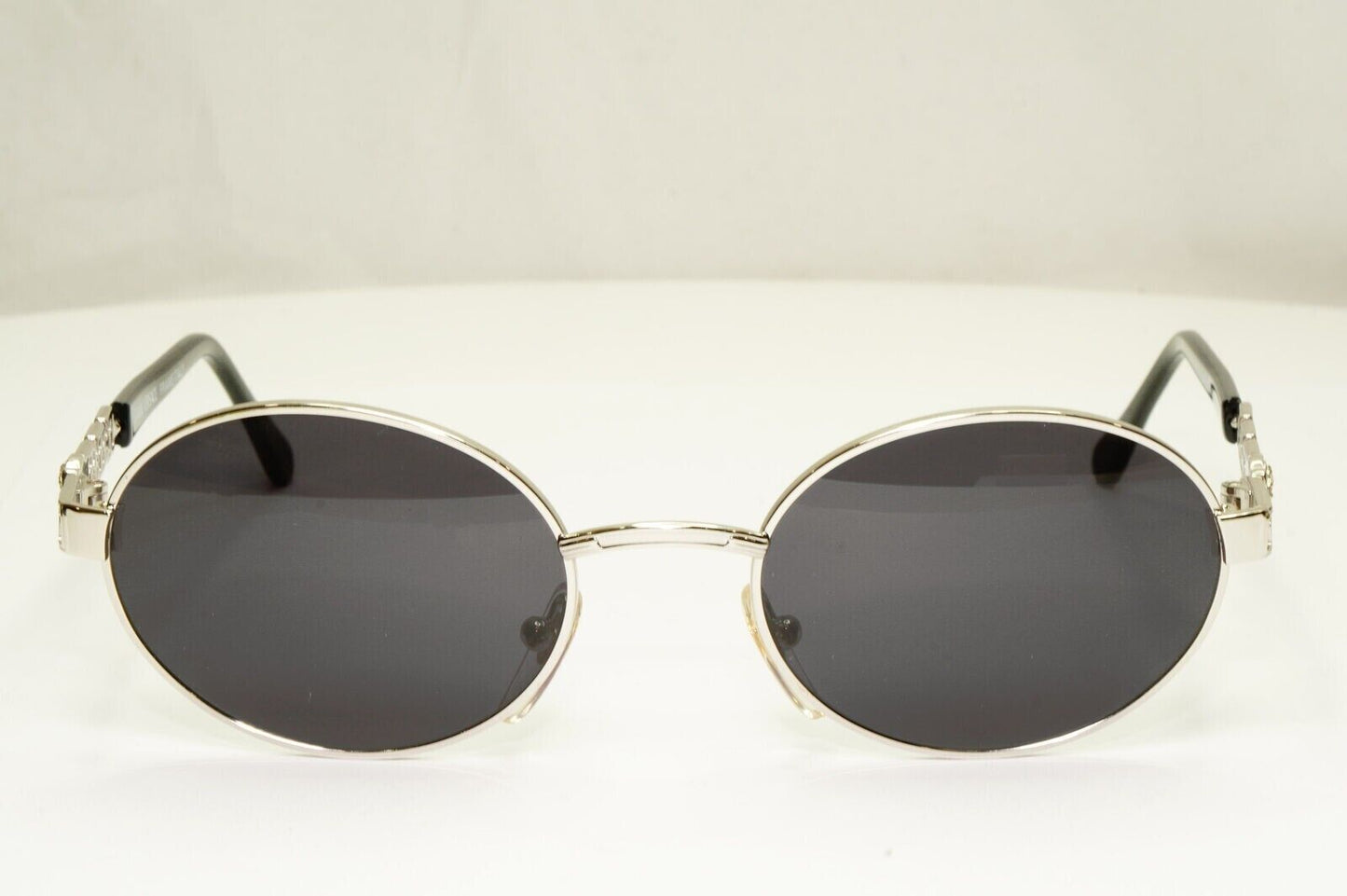 Gianni Versace 1995 Vintage Silver Medusa Round Black Sunglasses MOD G43 COL 26M
