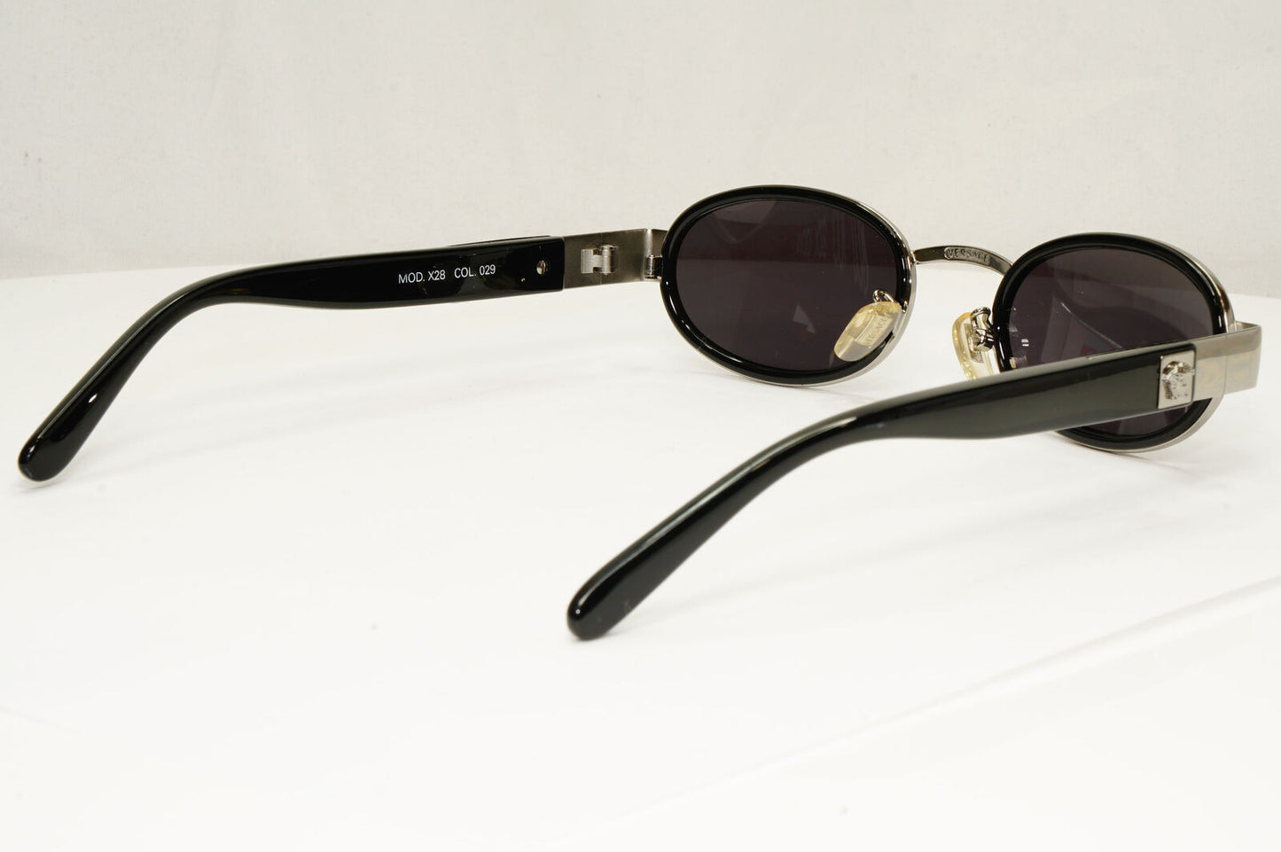 Gianni Versace 1996 Vintage Oval Black Silver Medusa Sunglasses MOD X28 COL 029