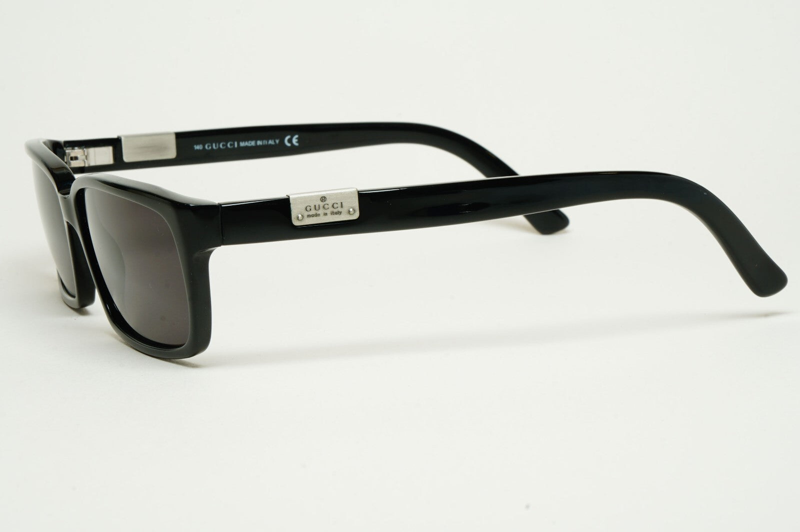 Gucci Sunglasses 1999 Vintage Black Square Retro GG 1557 807 51mm 100325
