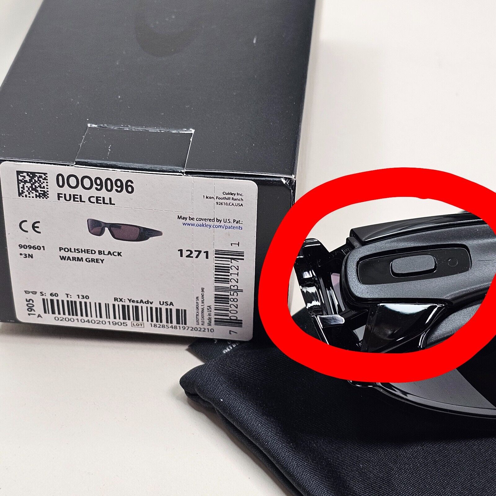 Oakley Sunglasses Fuel Cell Black Polished Warm Grey OO 9096 01 Wrap 60mm [a]