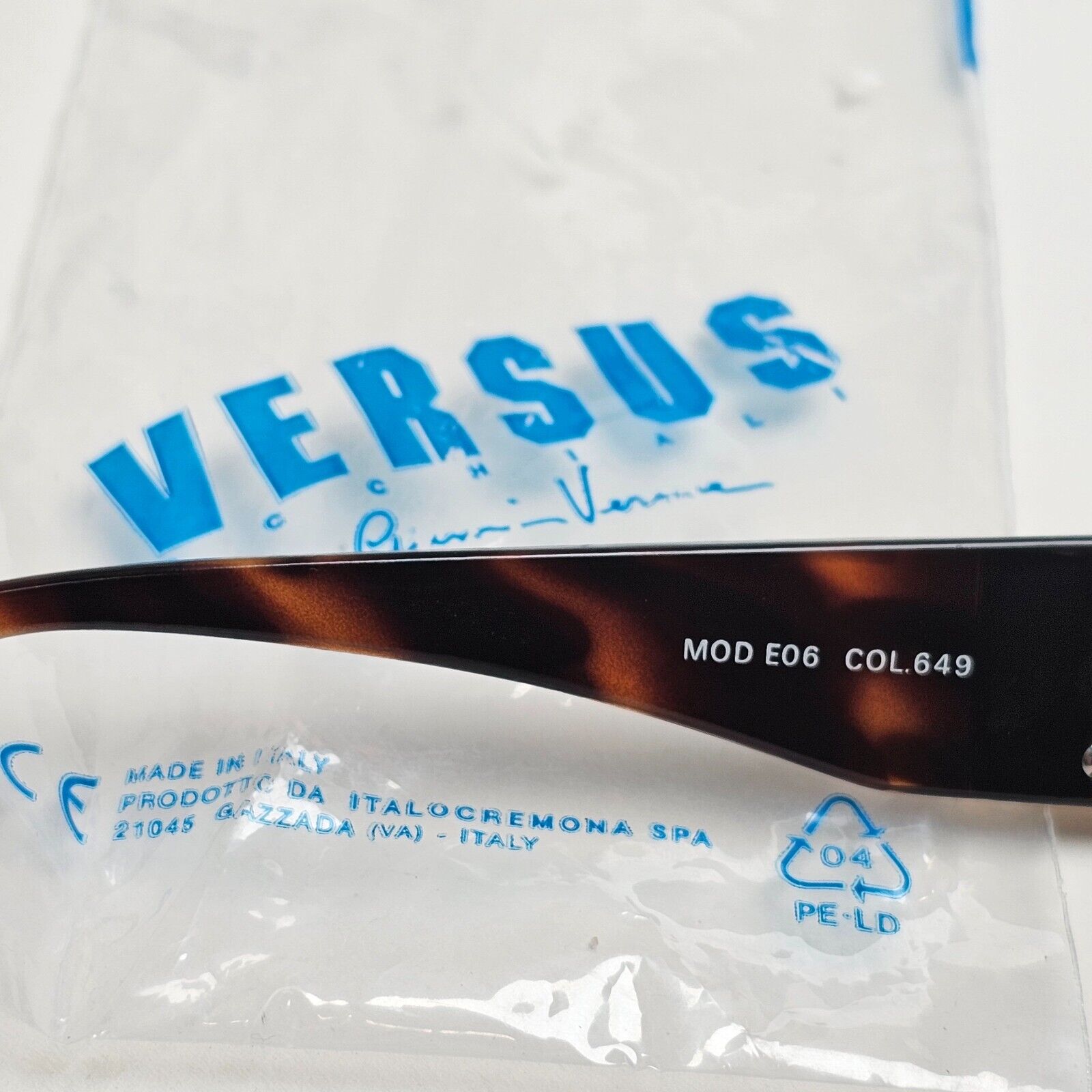 Versus Sunglasses 1996 by Gianni Versace Vintage Gold Lion Brown MOD E06 COL 649
