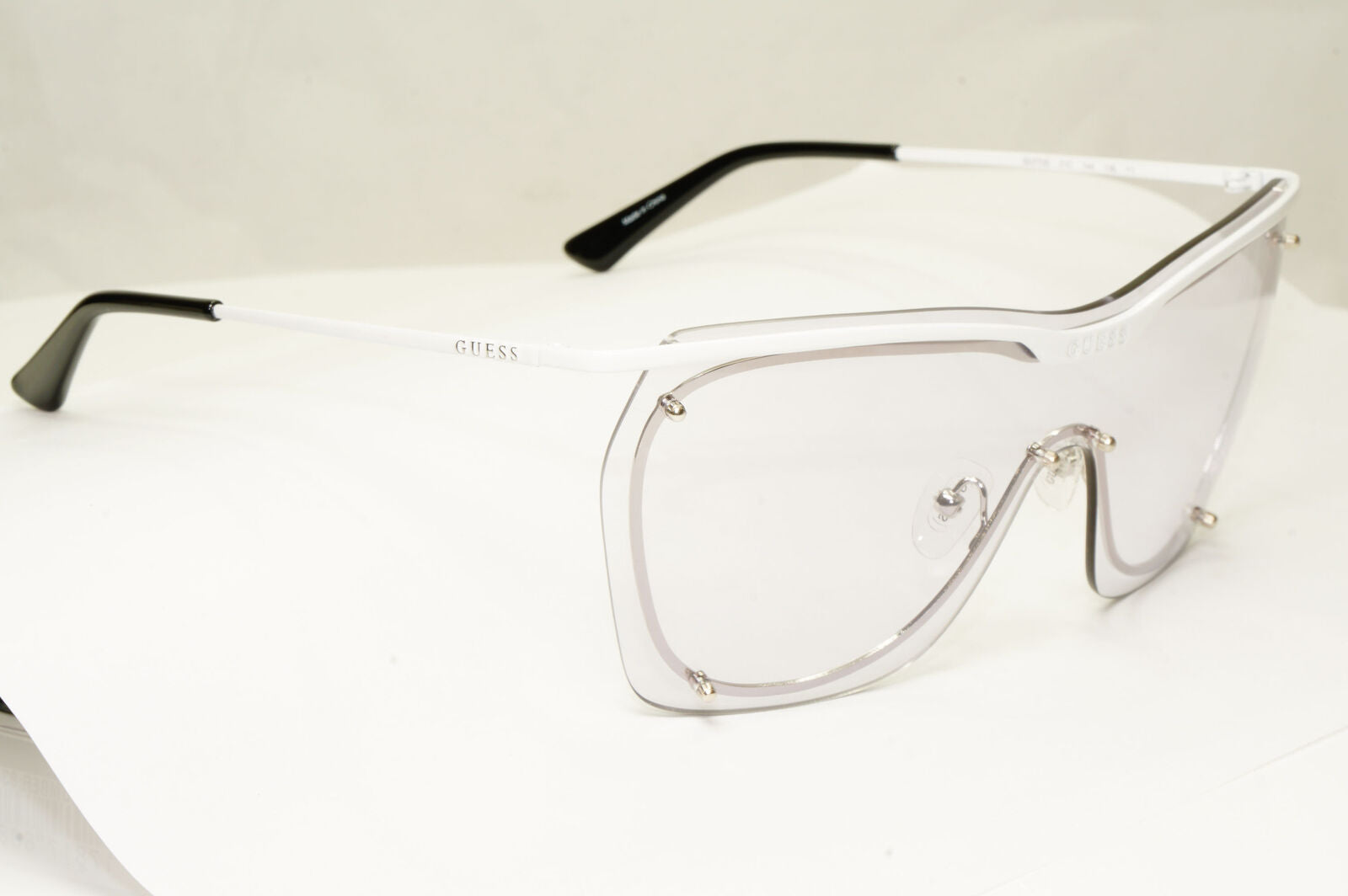 Guess Sunglasses Shield White Lilac Light Tint Visor Mask Womens GU 7720 21C