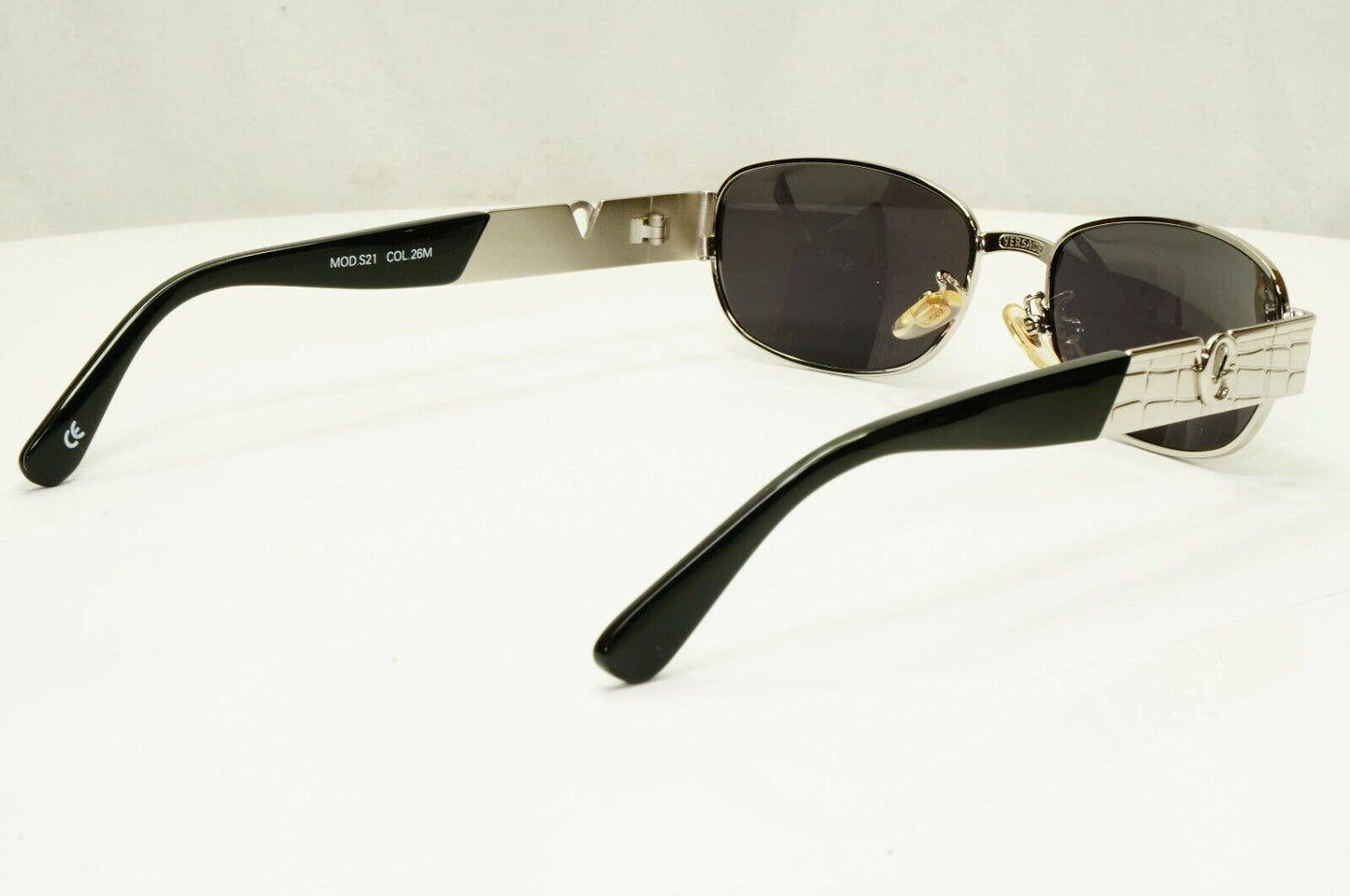 Gianni Versace 1996 Vintage Silver Rectangle Metal Sunglasses MOD S21 COL 26M