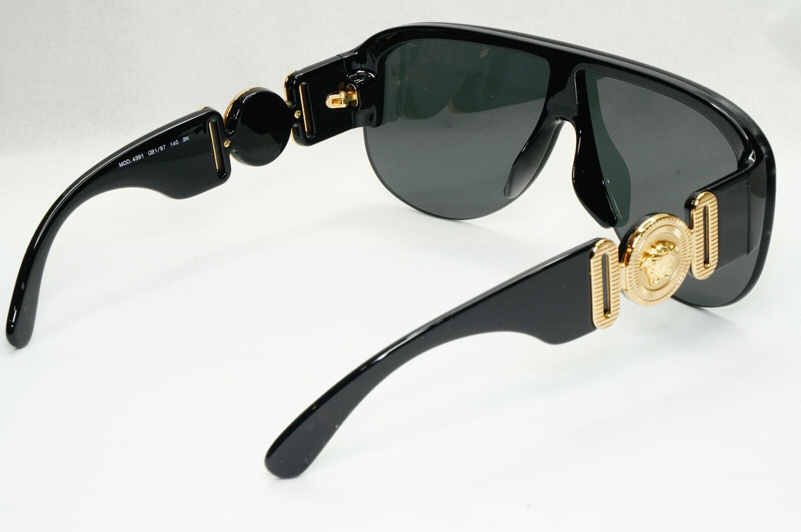 Versace Sunglasses Black Gold Shield Pilot Medusa Biggie MOD VE 4391 GB1/87