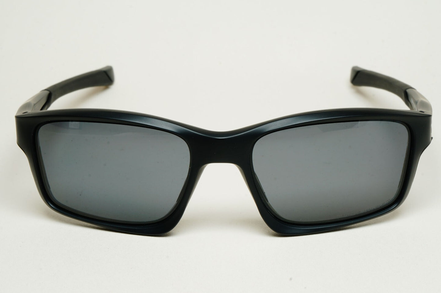 Oakley Sunglasses Polarized Chainlink Black Matte Grey Square OO 9247 15