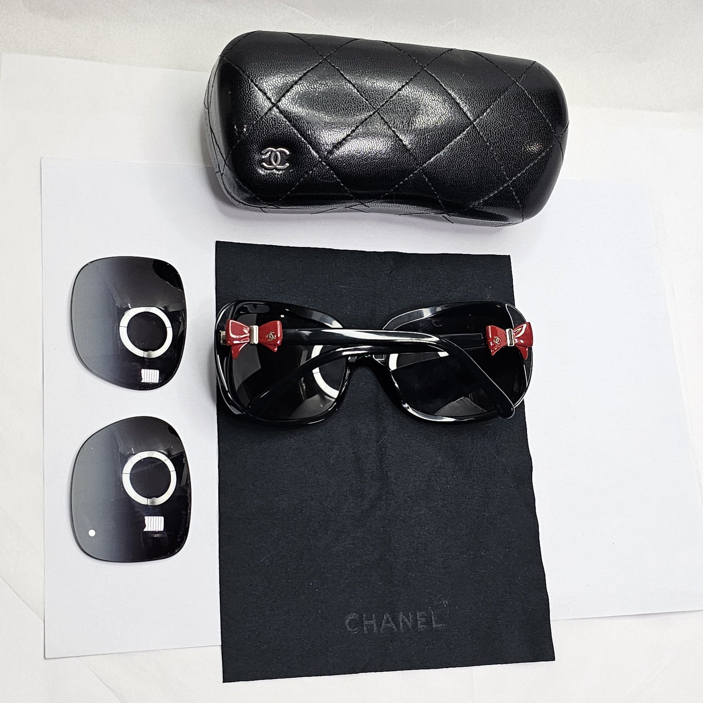 Chanel Sunglasses Bows 2011 Black Red Square Vintage 5171 c.1231/8G 180224