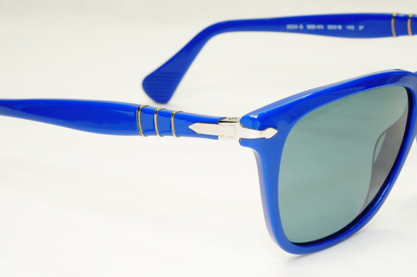 Persol Sunglasses 2012 Capri Polarized Photochromic Blue Grey 3024-S 958/4N 55mm