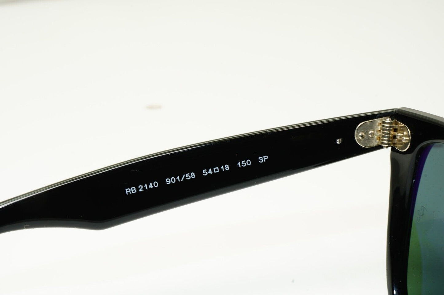 Ray-Ban Sunglasses Wayfarer Polarised Square Black RB 2140 901/58 Large 54mm