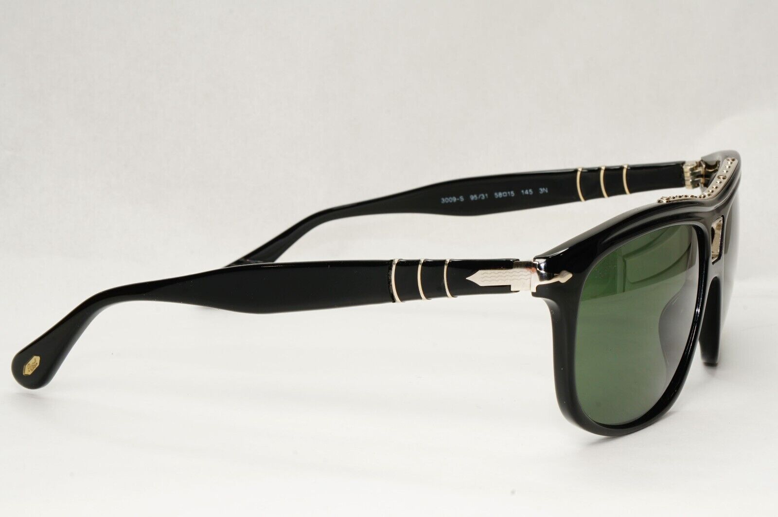 Persol Sunglasses 2011 Roadster Black Silver Glossy Green Lens 3009-S 95/31 58mm