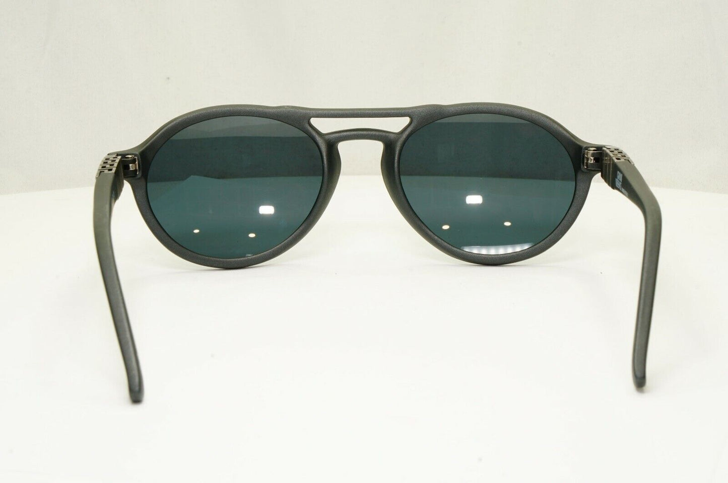 Gianni Versace 1996 Mens Vintage Charcoal Grey Pilot Sunglasses MOD 535 COL 789