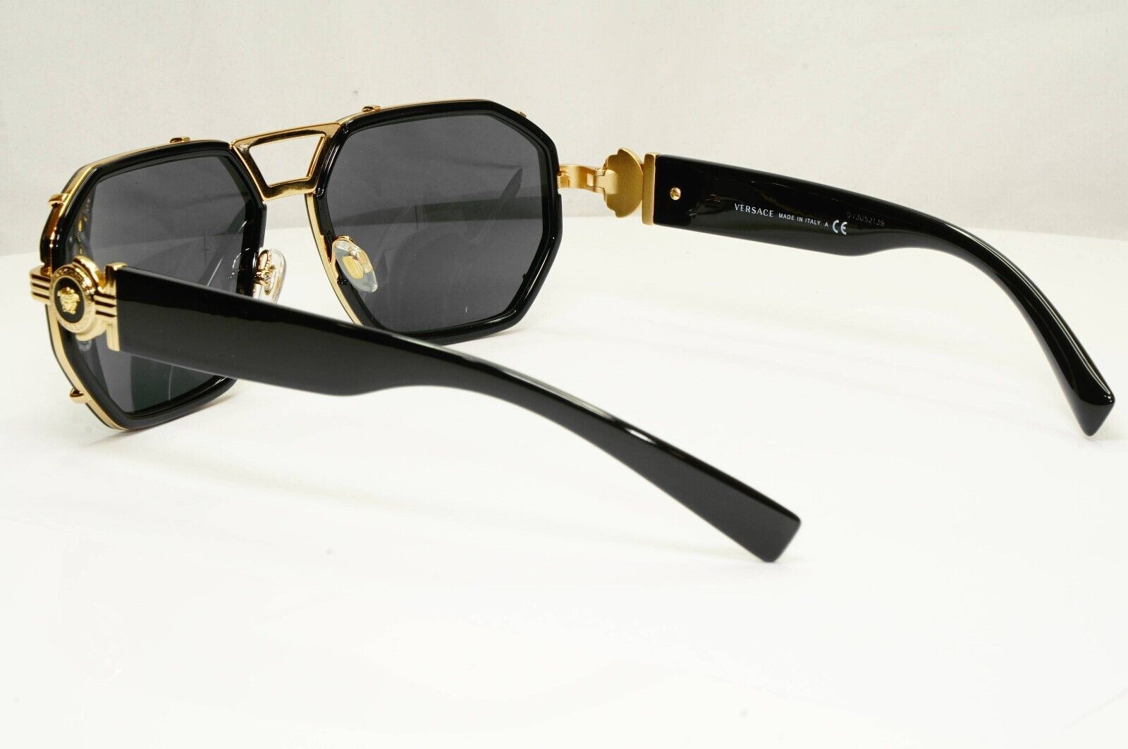 Versace Sunglasses Black Gold Medusa Angular Navigator MOD VE 2228 1002/87 58mm
