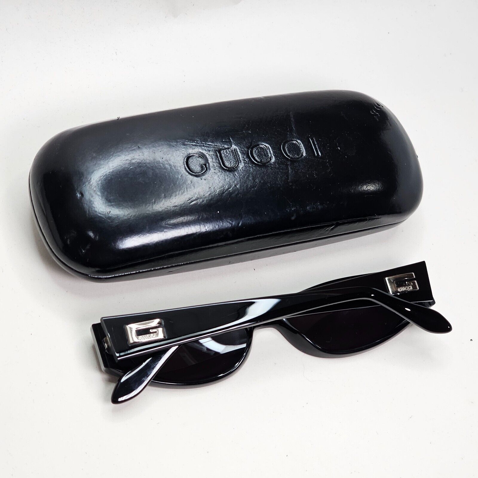 Gucci Sunglasses 1997 Vintage Black Rectangle Slim GG 2424/N/S 807 291024
