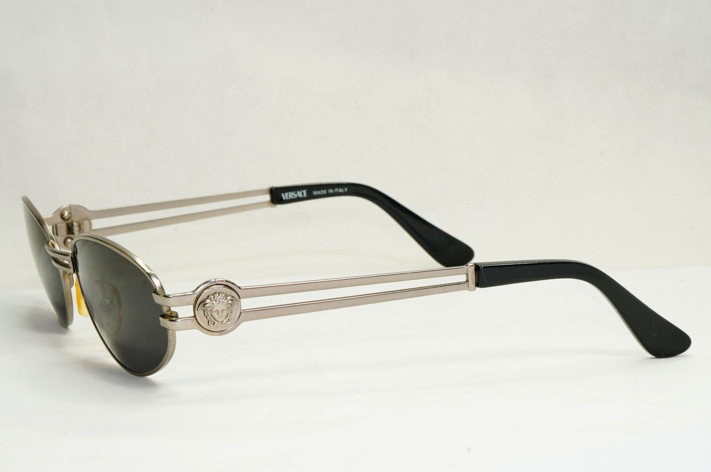 Gianni Versace Sunglasses 1995 Vintage Oval Medusa Gunmetal MOD S41 948 270324