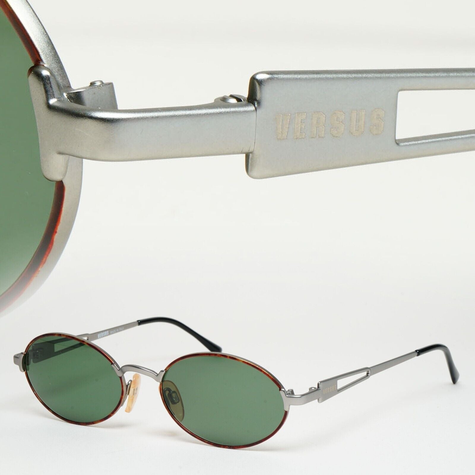 Versus Sunglasses 1996 by Gianni Versace Vintage Silver Green MOD R11 COL 27M