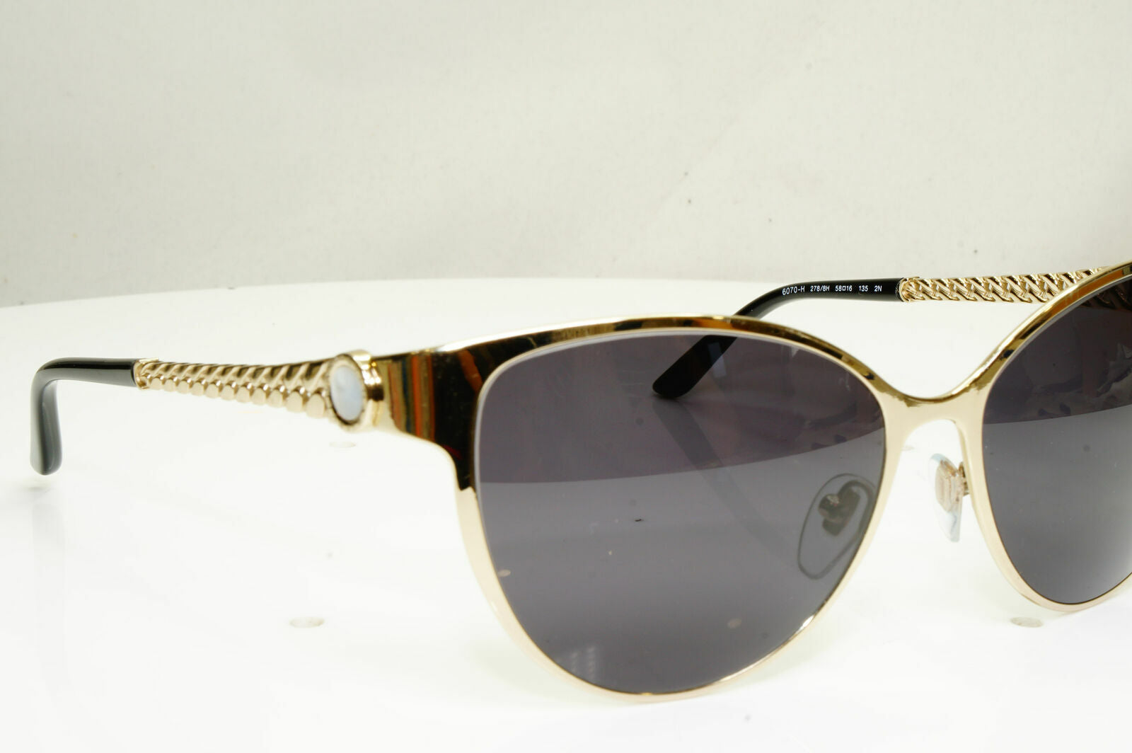 Bvlgari Sunglasses Pearl Gold Chain Black Metal Square Women 6070-H 278/8H 30617