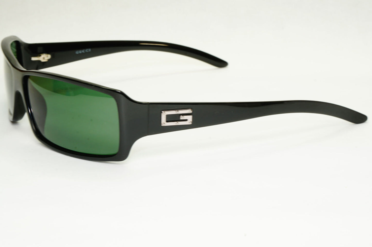 Gucci 1998 Sunglasses Black Green Slim Rectangle Retro GG 2515/S 584 290323