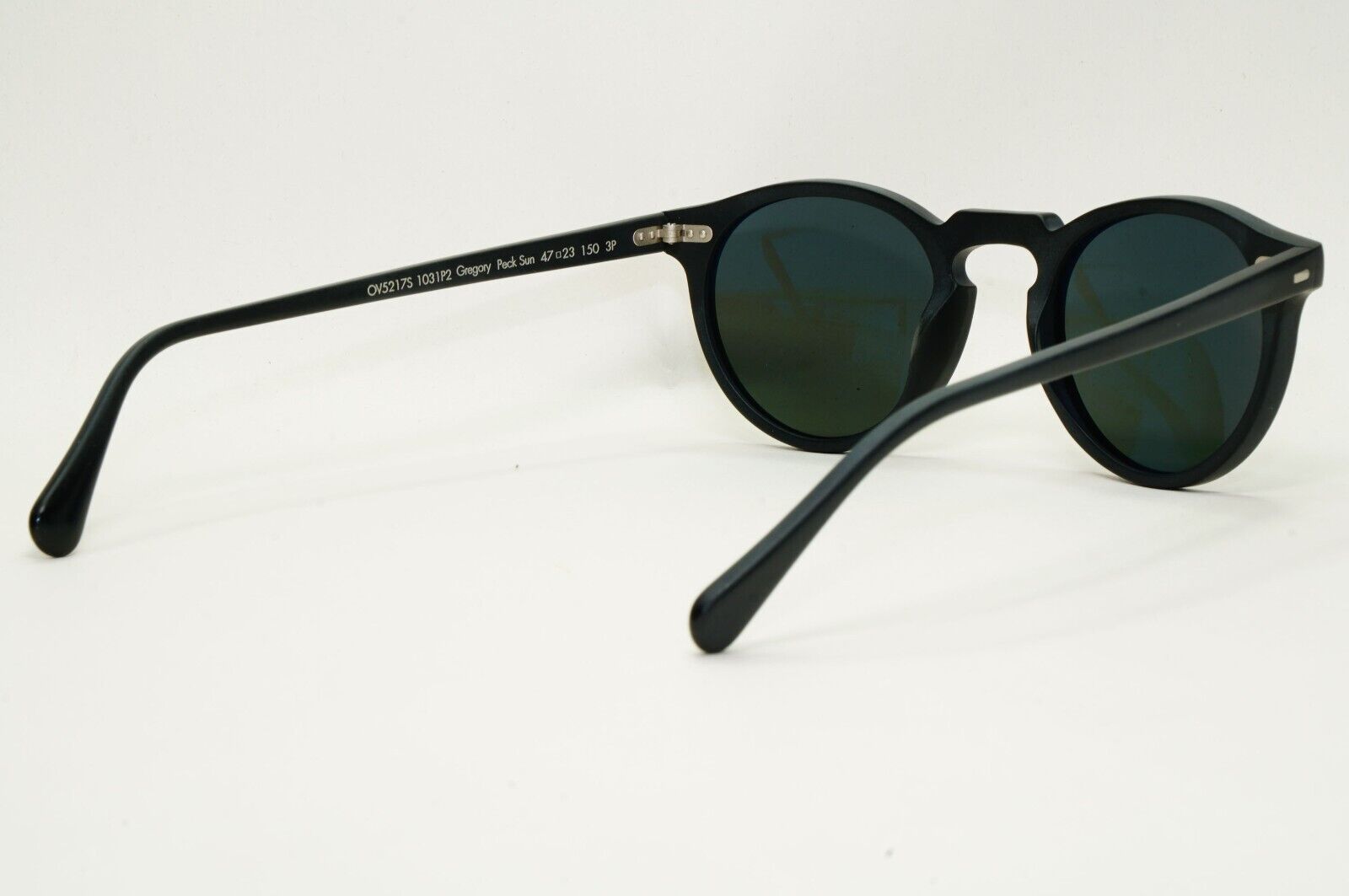 Oliver Peoples Sunglasses 2014 Gregory Peck Black Polarised OV 5217S 1031P2 47mm