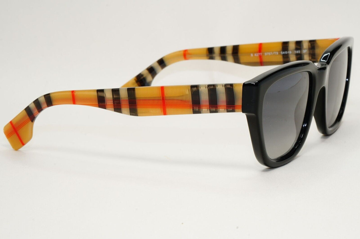 Burberry Sunglasses Polarised Plaid Black Brown Square Mammoth B 4277 3757/T3