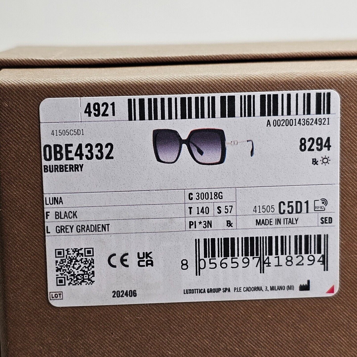 Burberry Sunglasses Luna Black Square Grey Gradient BE 4332 3001/8G 57mm
