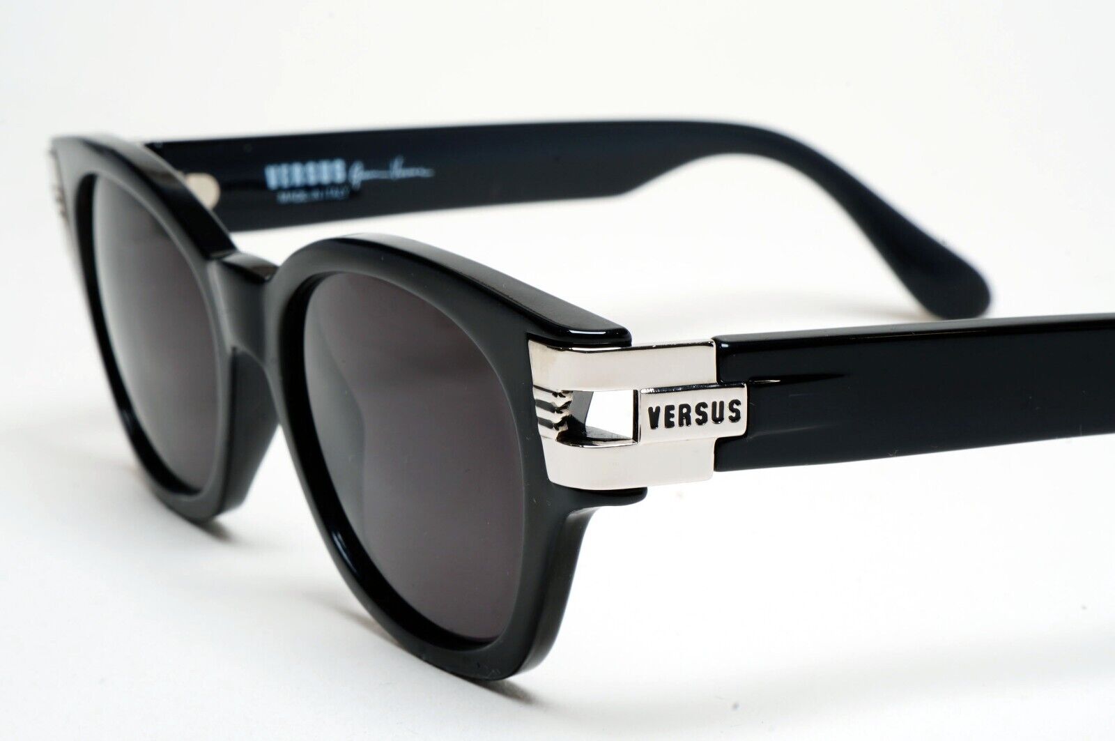 Versus Sunglasses 1996 by Gianni Versace Vintage Black Silver MOD E28 COL 852