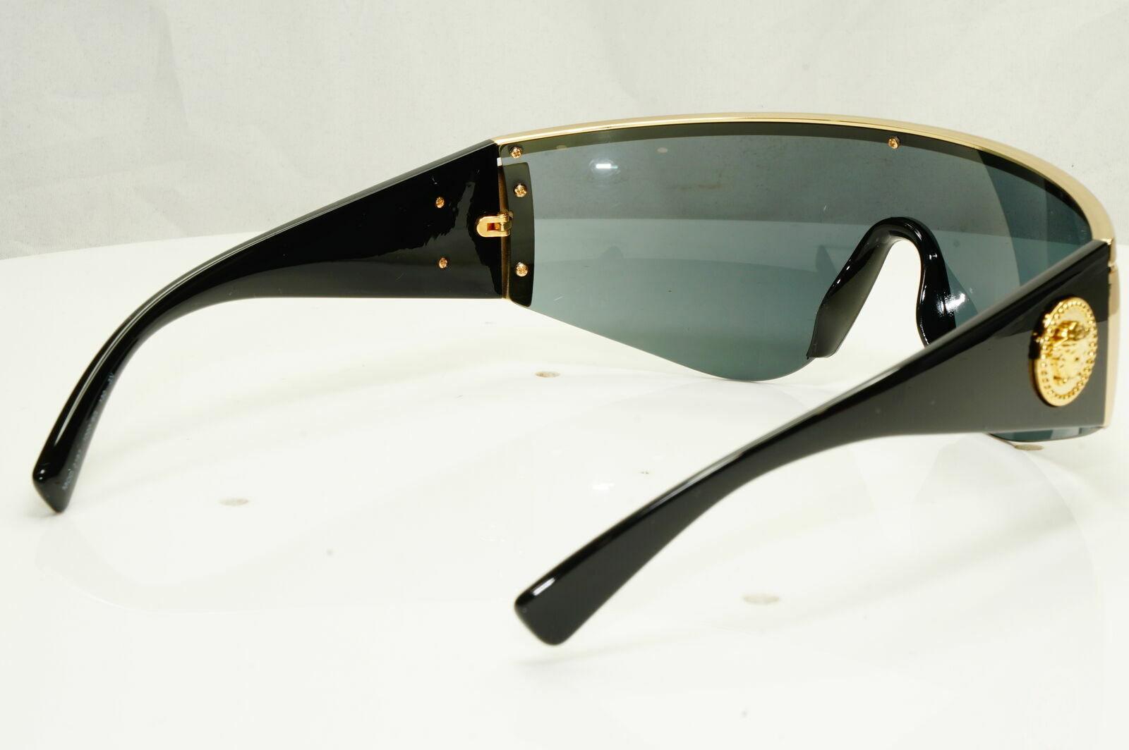 Versace Sunglasses Gold Medusa Shield Black 1996 Tribute 2197 1000/6G [a] 38875
