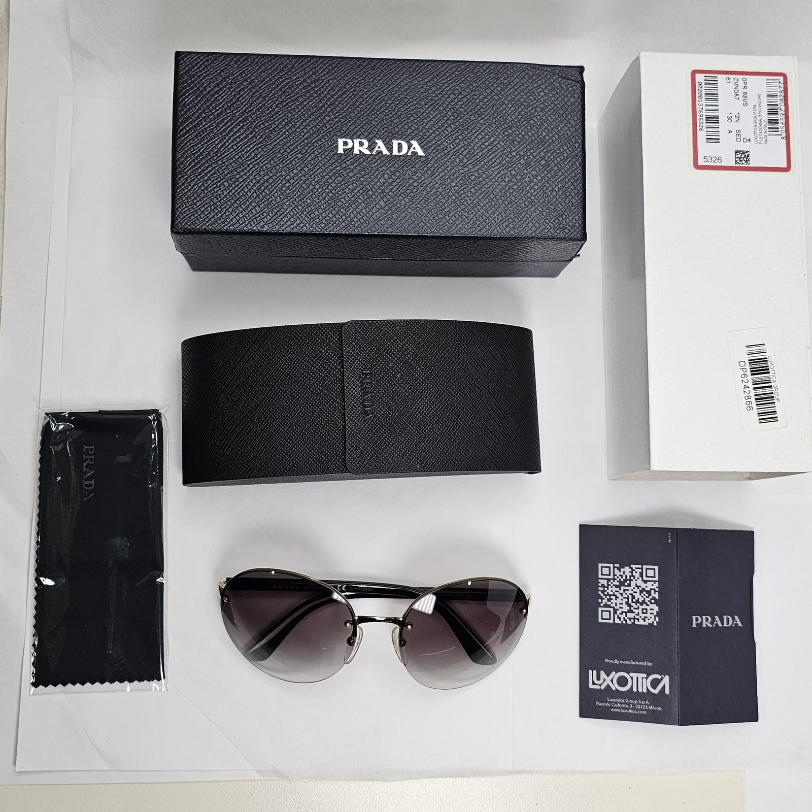 Prada Sunglasses Round Black Grey Gradient PR68VS SPR 68V ZVN-0A7 050124