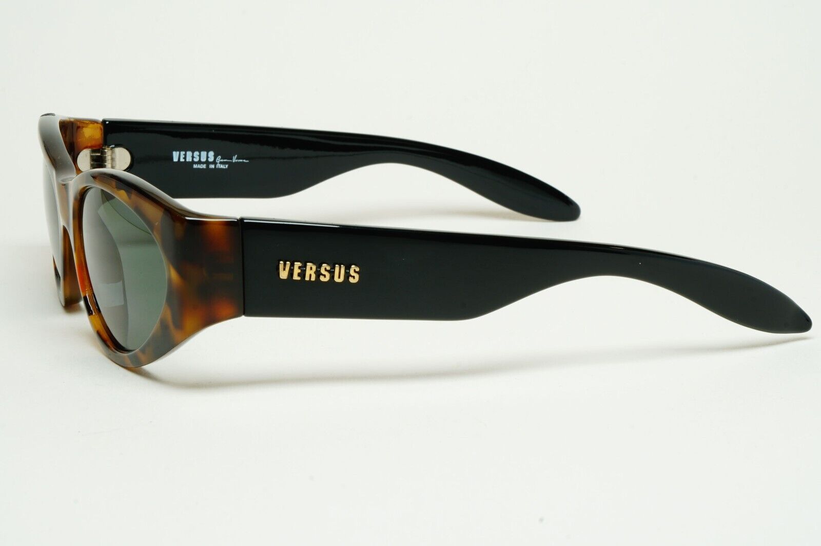 Versus Sunglasses 1996 by Gianni Versace Vintage Brown Black MOD E01 COL 239