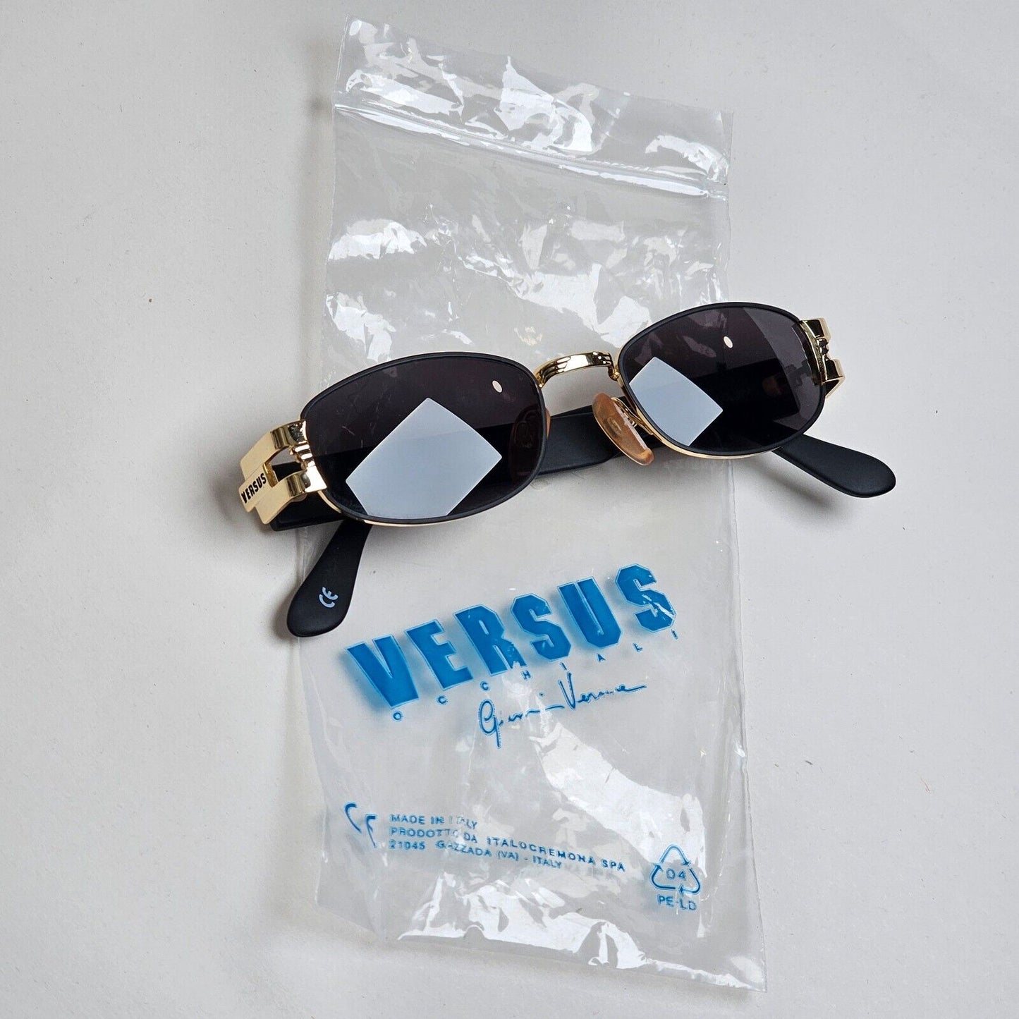 Versus Sunglasses 1996 by Gianni Versace Vintage Black Gold MOD F31 COL 39M