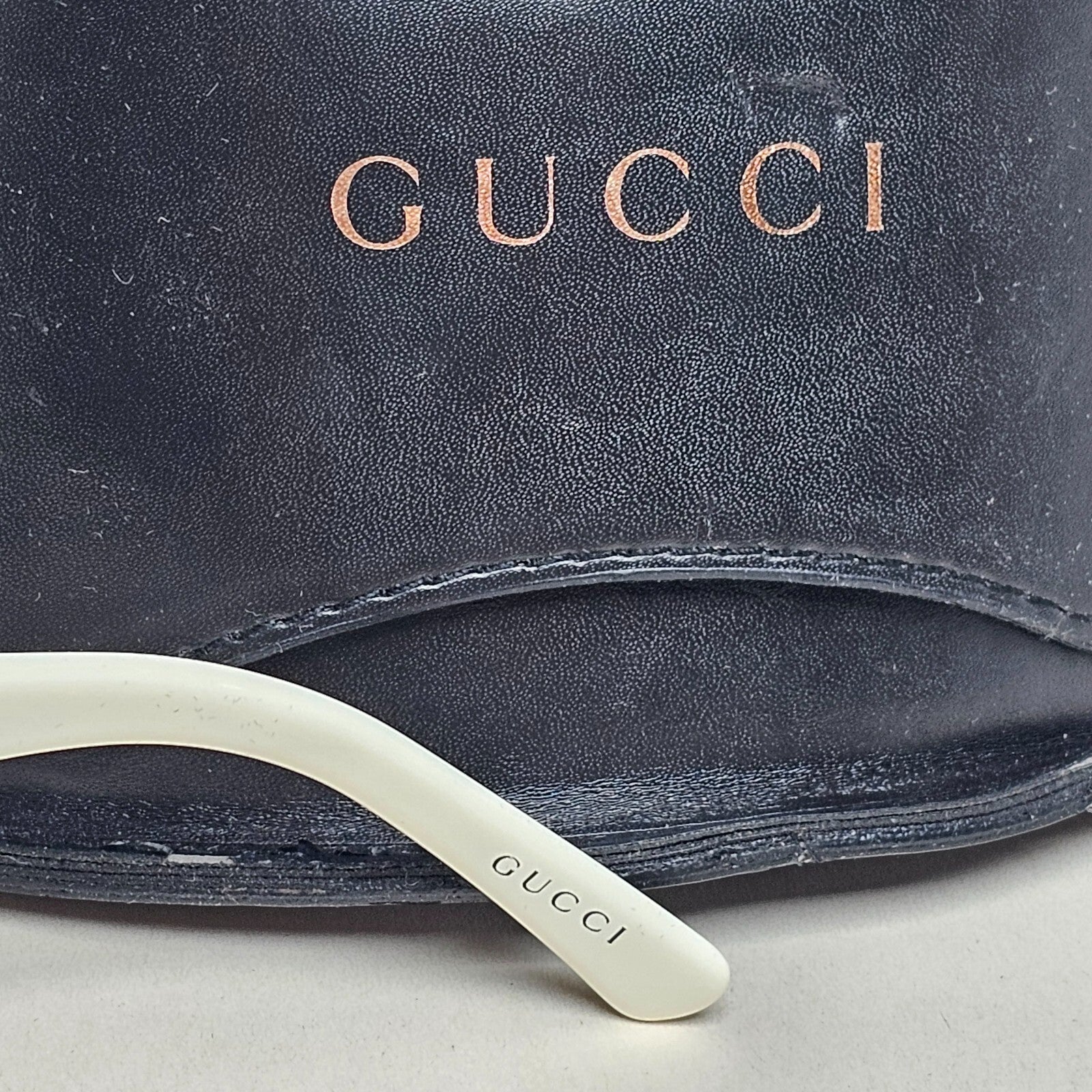 Gucci Sunglasses 2006 Vintage Shield Wrap Grey White GG 2808/S 010KJ 070325